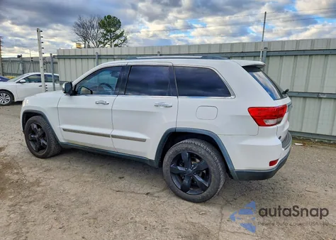 2013 Jeep Grand Cherokee Overland z USA, uszkodzony, nr VIN 1C4RJECG2DC526449